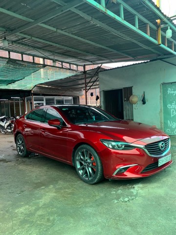 Mazda 6 – 2020 màu đỏ